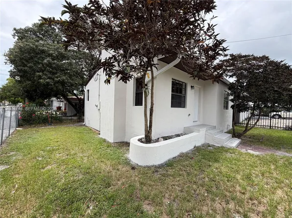 7675 NW 3rd Ave, Miami, FL 33150