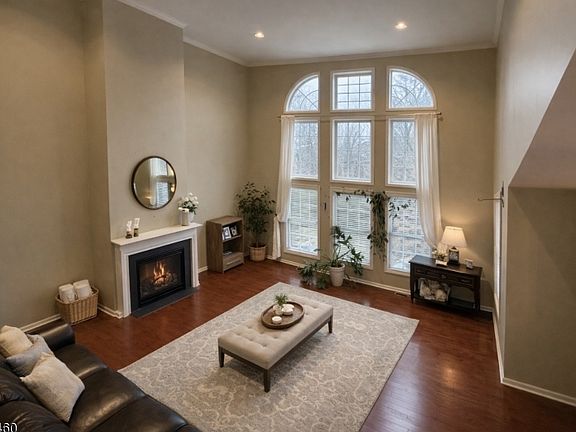 5th image of 40 Helms Mill Road