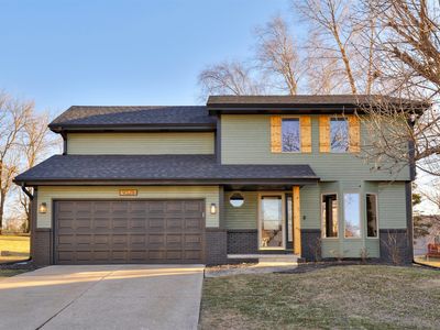 9328 Parkside Ln, Urbandale, IA, 50322