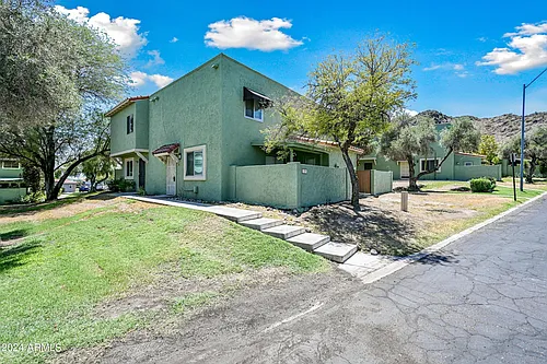 729 E Cochise Dr #B Photo 1 729 E Cochise Dr #B Photo 1