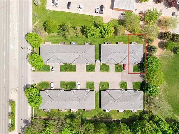 3rd image of 219 Shellard Ln #8