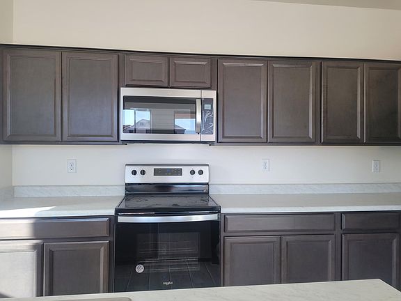 4th image of 2885 N Rosewood Ln