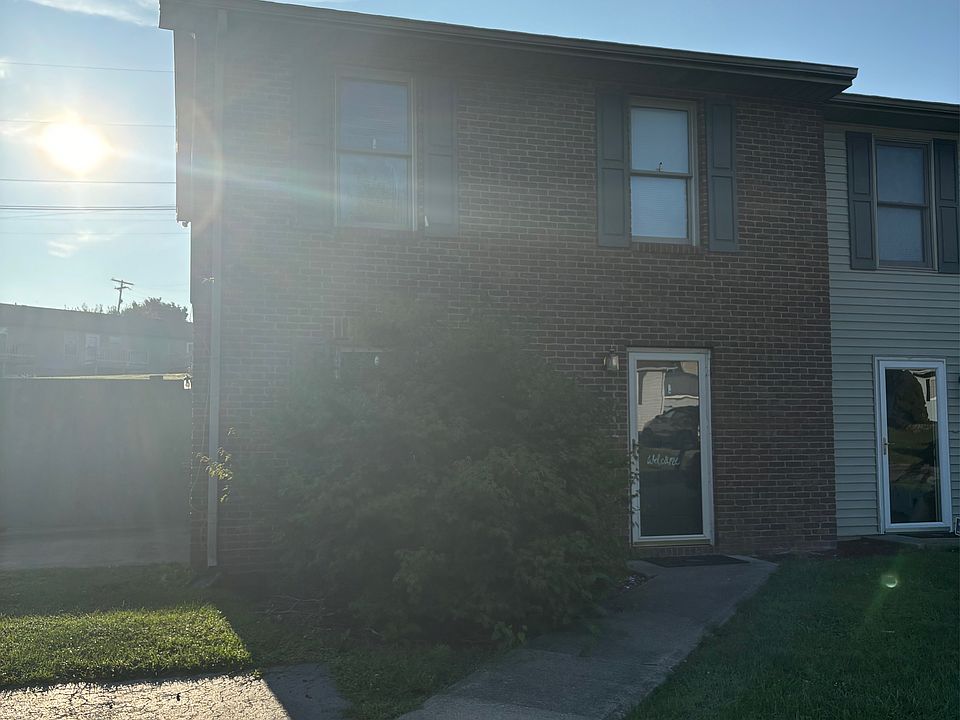 1st image of 630 Doe Run Dr #A