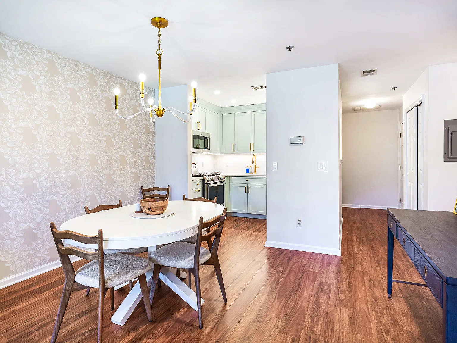 1 bed, $2,850 — Photo 4
