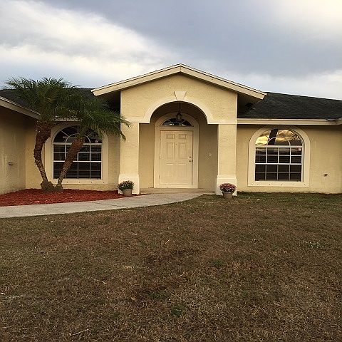 1st image of 523 NW North Macedo Blvd