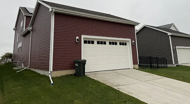 2865 Endive Dr — Photo 3