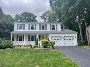 7803 Glen Oaks Dr NE, Warren, OH
