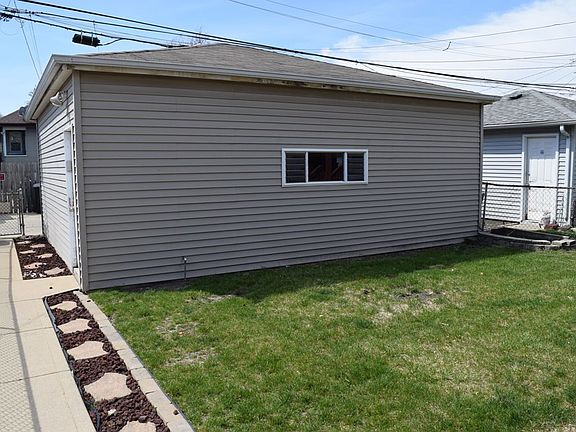 5th image of 4416 N Marmora Ave