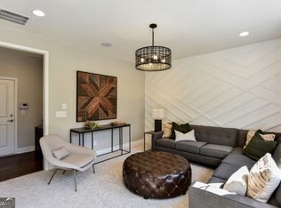 1090 Battery Park Rd, Decatur, GA 30033