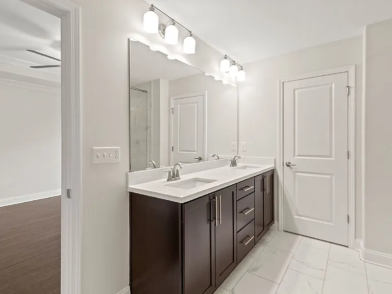 2160 Prestwick Ct NE — Photo 27