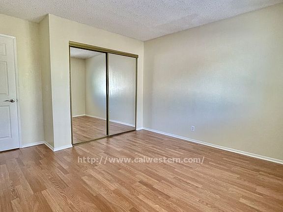5th image of 2335 Saidel Dr APT 4