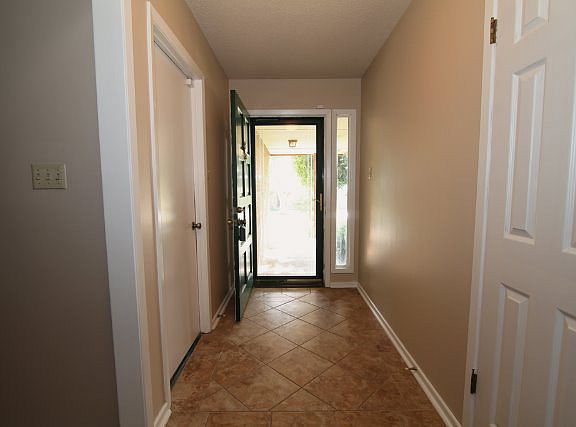 4th image of 1650 Allison Dr