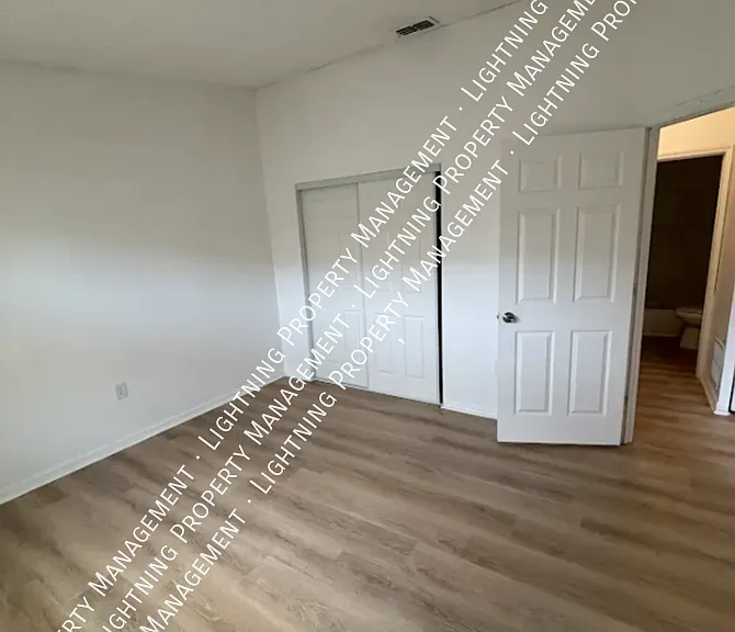 4618 Audrey Ln — Photo 6