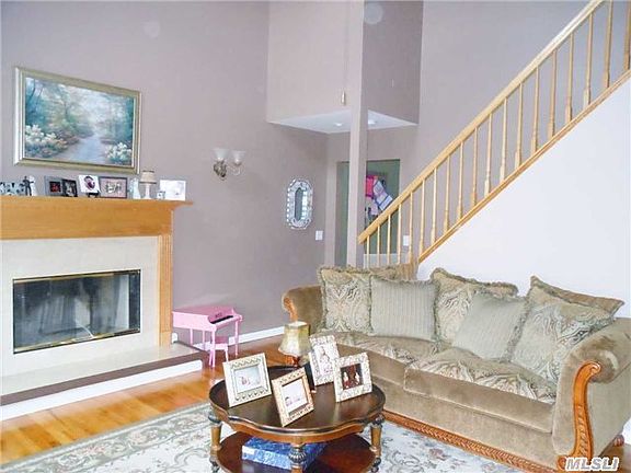 4th image of 345 Johnson Ave