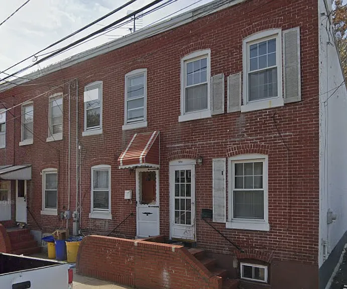 1014 Dayton St — Photo 1