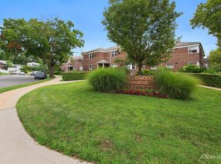 19806 Pompeii Ave, Hollis, NY 11423