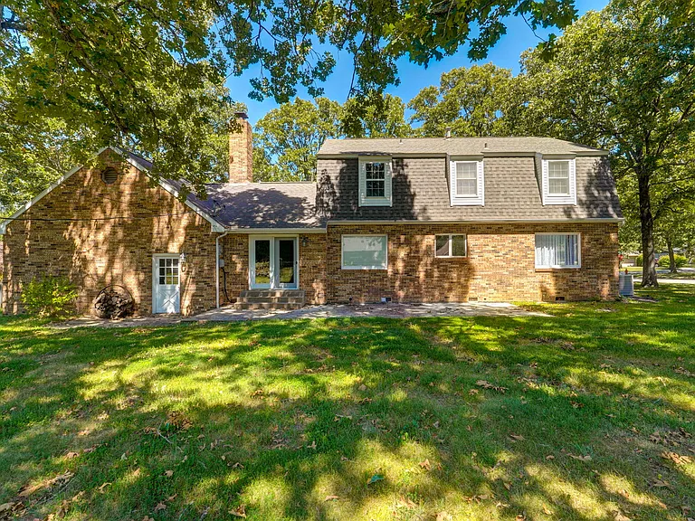 612 E Glendale St — Photo 39