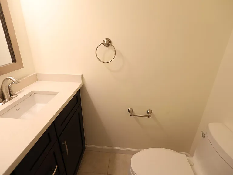 133 Woodgate Ln #23 — Photo 12