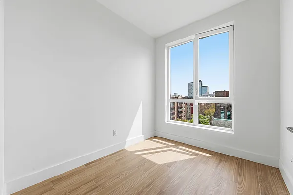 Bedroom, photo 1