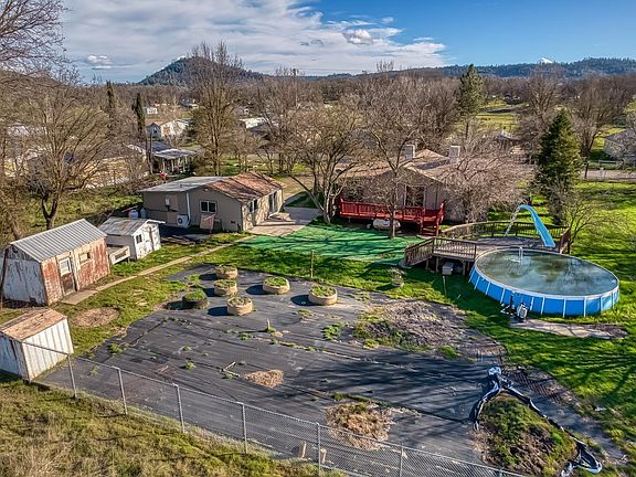 2nd image of 16544 Ellen Springs Road
