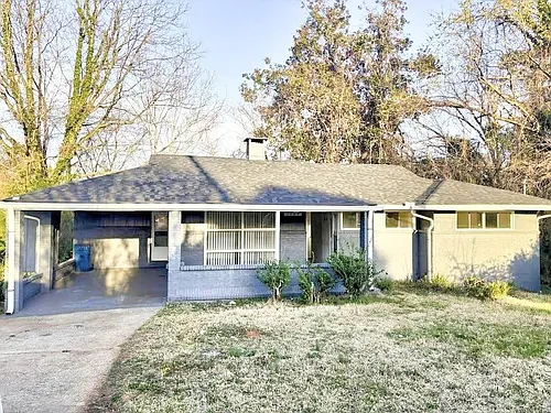 3443 Hyland Dr Photo 1