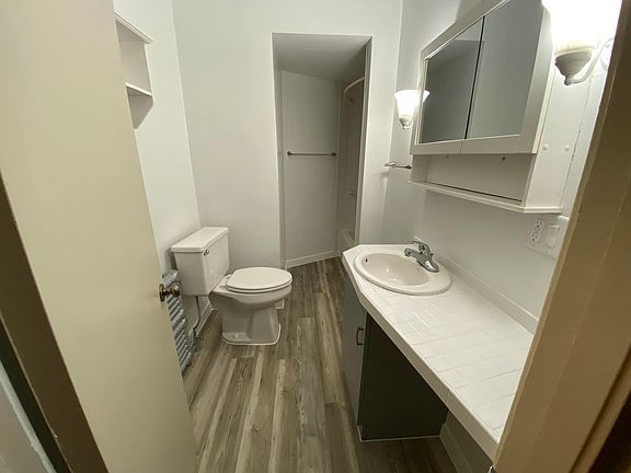 4th image of 4521 W Blue Mound Ct APT 1