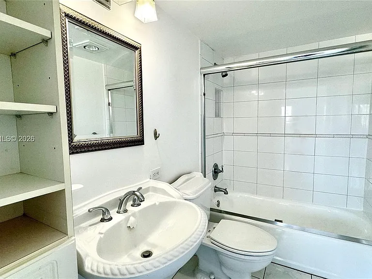 130 S Shore Dr #4B — Photo 13