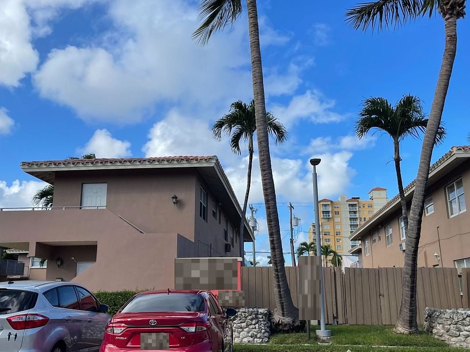 1st image of 1609 N Treasure Dr #1609