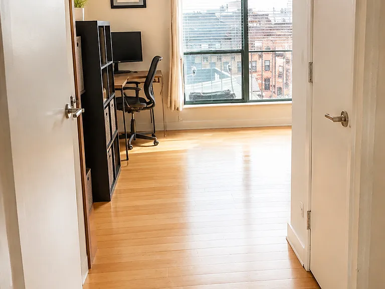 1653 Washington St #602 — Photo 7