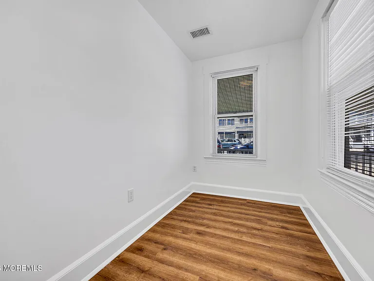 103 17th Ave #FRONT HOUSE — Photo 24
