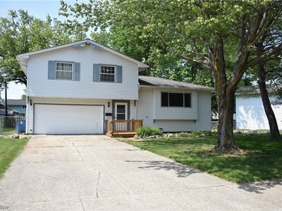 158 E Overlook Dr, Eastlake, OH, 44095