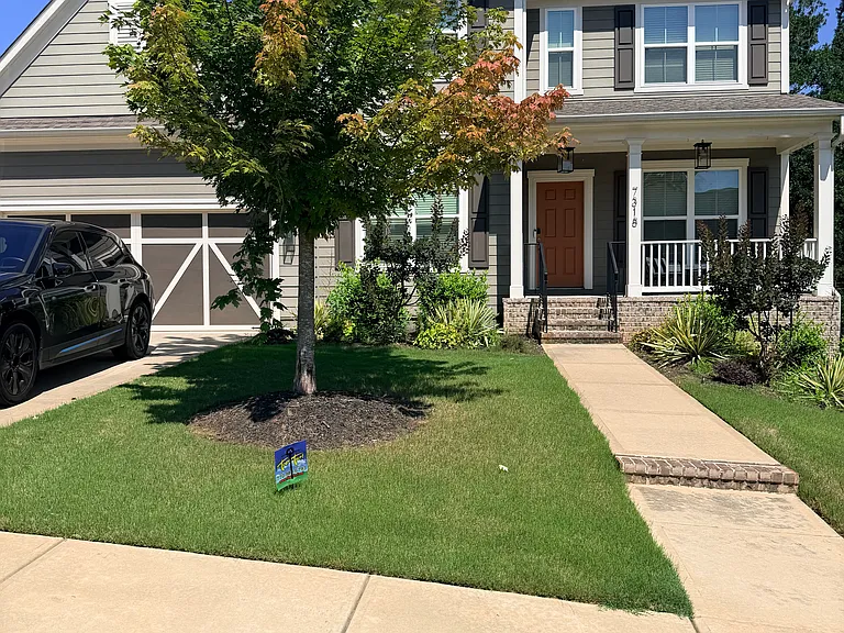 7318 Shady Tree Ct — Photo 2