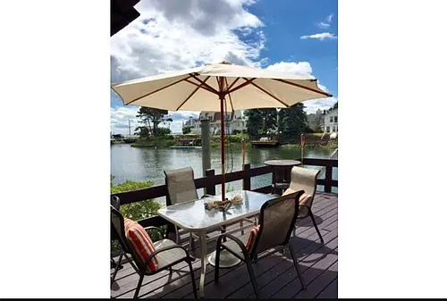 2070 Fairfield Beach Rd Photo 1