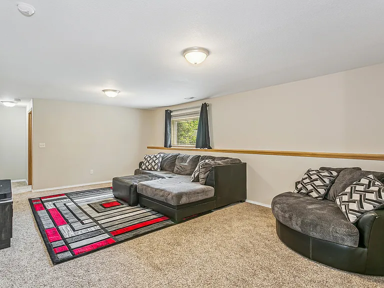 864 S Sunset Cir — Photo 25