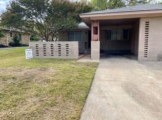 2703 Patricia Ln, Garland, TX 75041