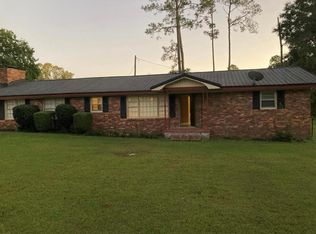 110 Honeysuckle Dr, Albany, GA 31705