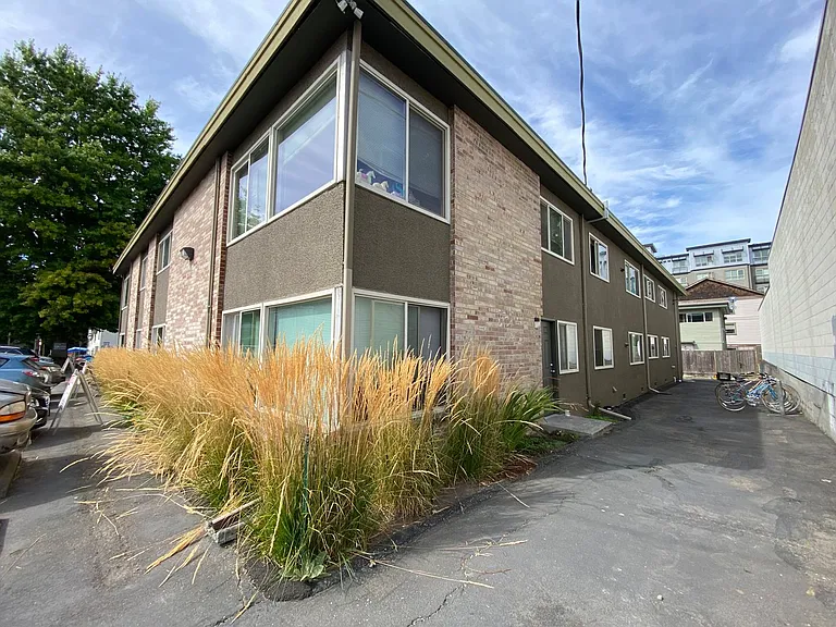Welcome to Parkwood Apartments! — Photo 23