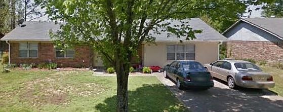 2nd image of 1324 S Tampa Ave