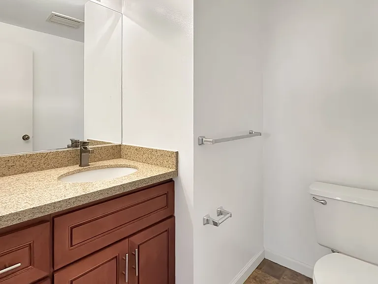 6363 Christie Ave #517 — Photo 11