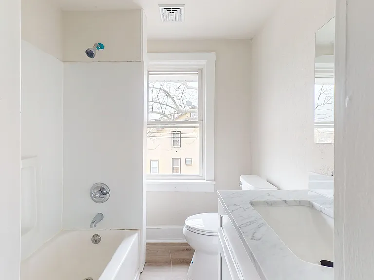 200 Saint Louis Ave #202 — Photo 12