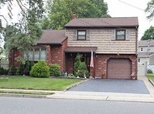 598 New Dover Rd, Colonia, NJ 07067