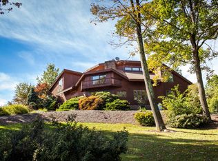 40 Fernwood Rd, Wantage, NJ 07461