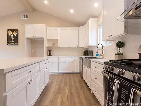 4th image of 196-98 Madrona St
