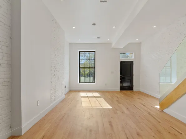 751a Monroe Street image 15 of 25