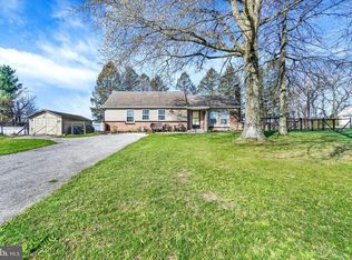 540 Grove Rd, Red Lion, PA 17356