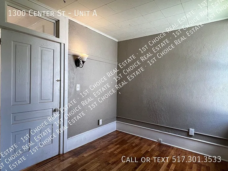 1300 Center St #A — Photo 12