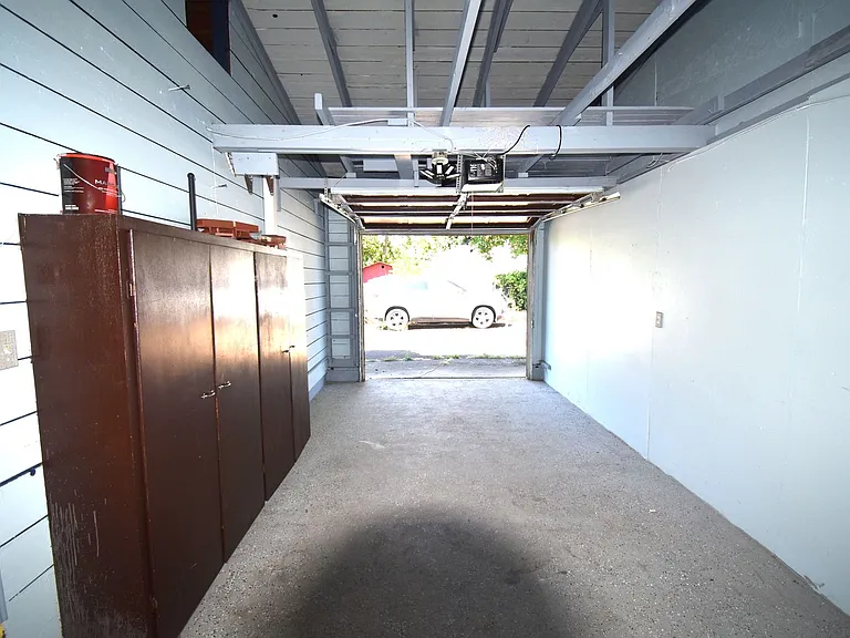 1174 Hiatt St — Photo 12