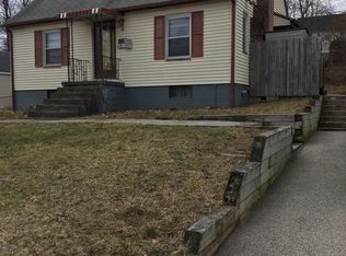 8 Springbrook Rd, Auburn, MA 01501