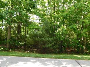 533 Hagen Dr #26, Hendersonville, NC 28739