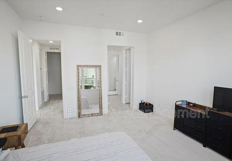 27410 Merlin Pl #205 — Photo 9